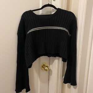 LF Seek the Lable cropped zipper sweater size medium
